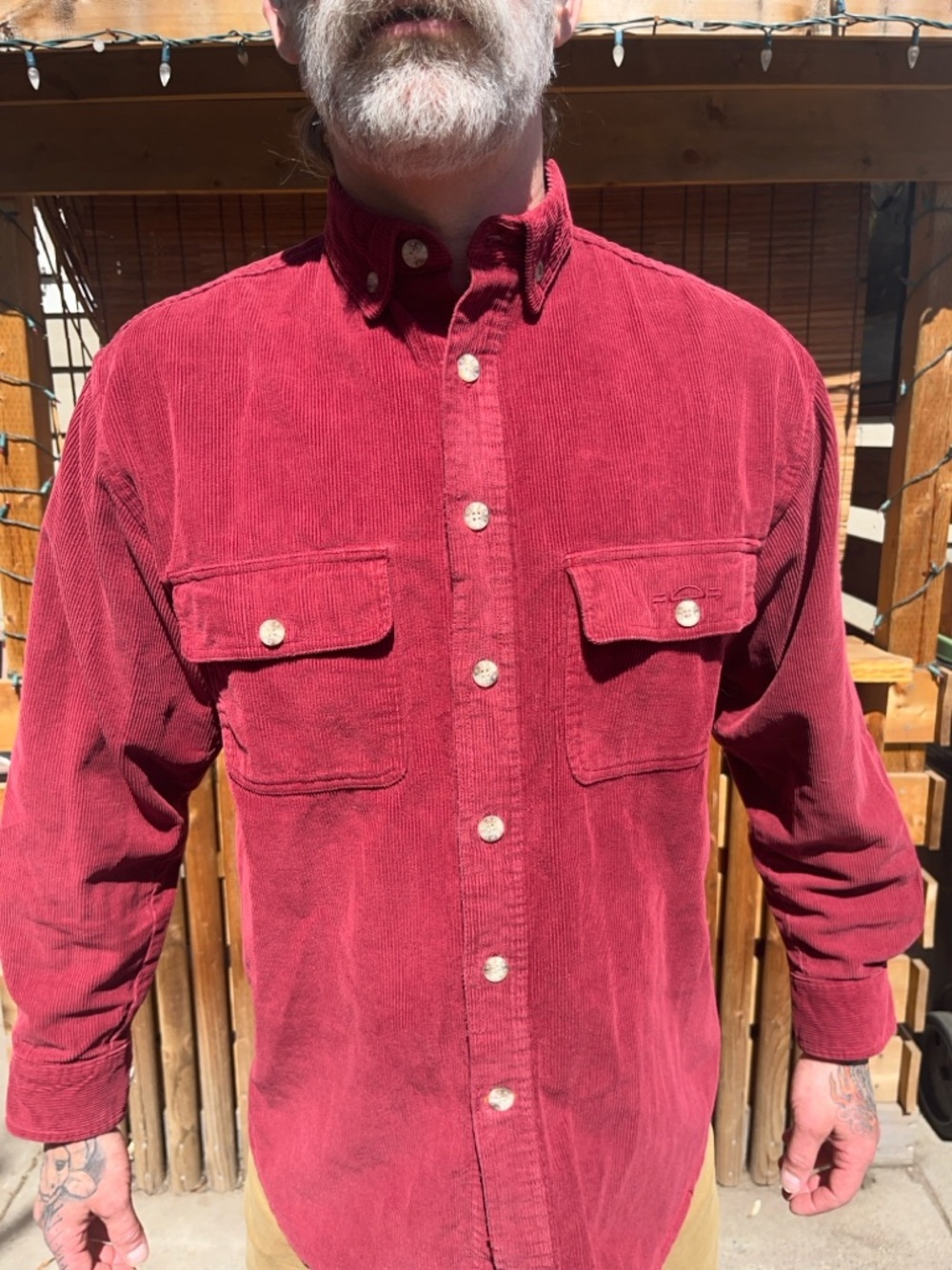 🦆 Vintage 90s Wolverine Maroon Corduroy Button Down